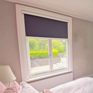 Cortinas roller blackout con guías laterales de aluminio a medida, máxima privacidad y variedad de colores